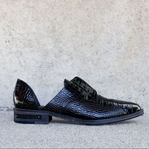 Freda Salvador WEAR laceless d’orsay Oxford